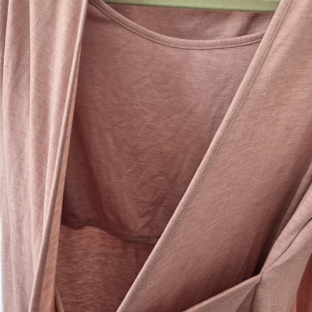 Lot Of 2 Nursing Breastfeeding Shirts Pink XL Short Sleeve High Neck Modest Soft - Picture 3 of 8